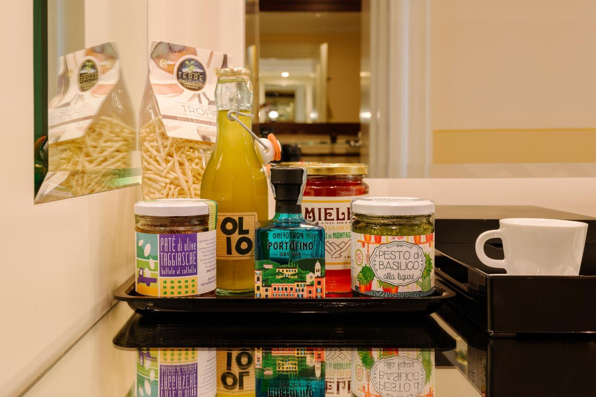 布里斯托度假水疗大酒店 拉帕洛 外观 照片 Olive oil and other Italian products